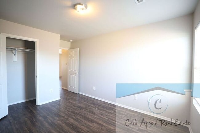 Foto del edificio - Beautiful 3 bed / 2 bath home - Nettleton!!
