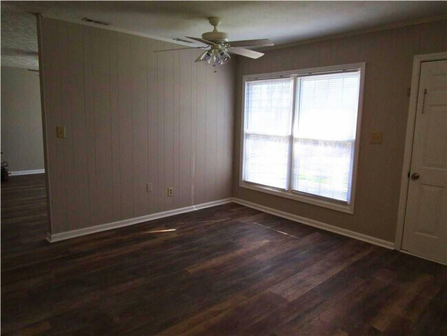 Foto del edificio - 4441 Township Dr