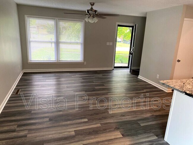 Building Photo - 12209 Crosswinds Dr