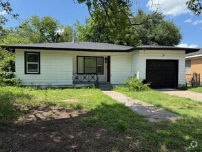 Building Photo - 716 Faulkner Ln