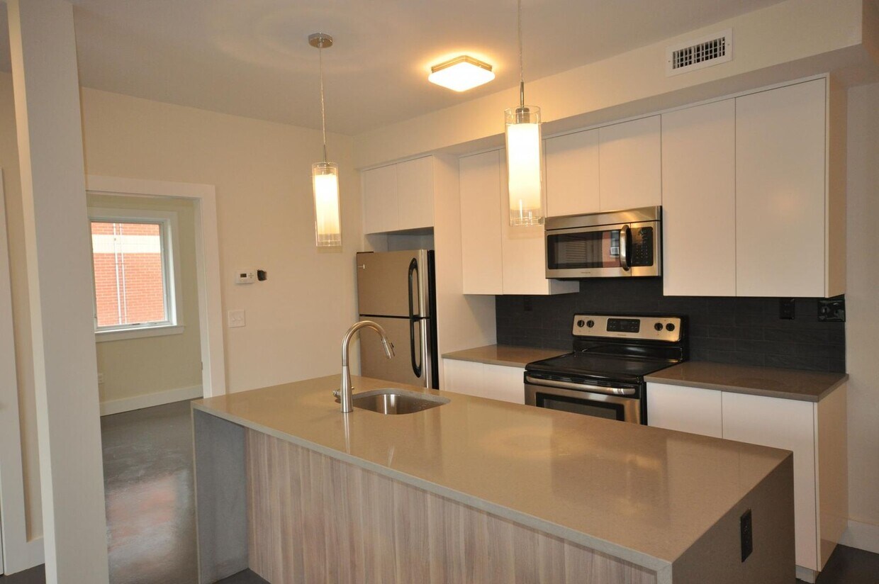 Primary Photo - South End Location, In-Unit Washer and Dry...