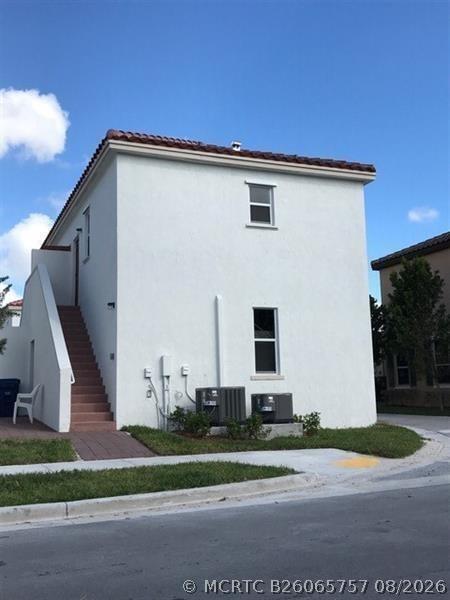 Foto del edificio - 16954 SW 90th St