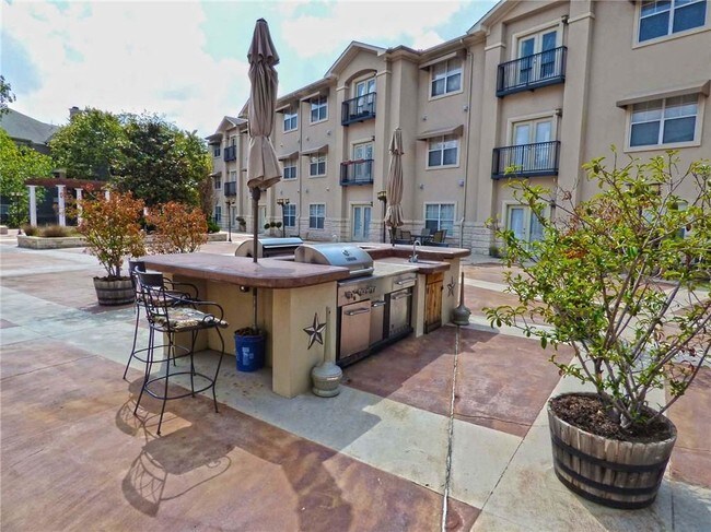 Foto del edificio - 3102 Kings Rd