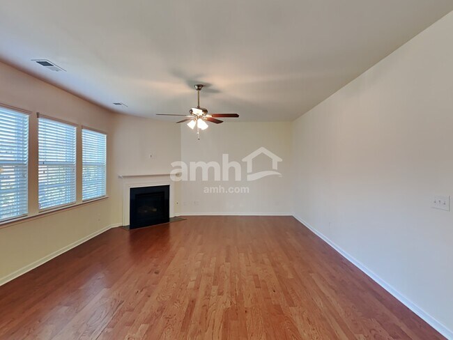 Foto del edificio - 2416 Flintshire Lane