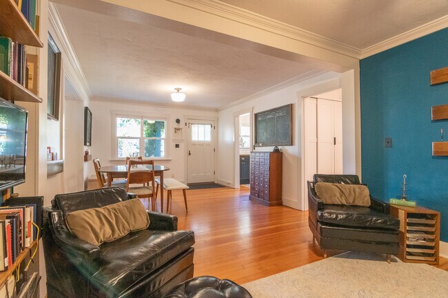 Building Photo - 4409 NE 88th Ave