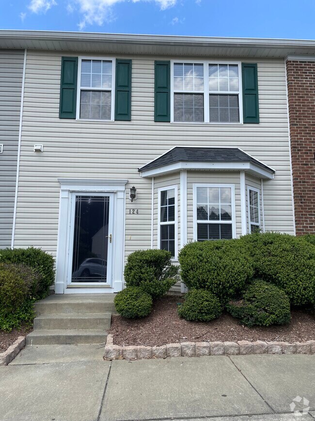 Carriage Downs Apartments for Rent with Hardwood Floors Apex, NC 2