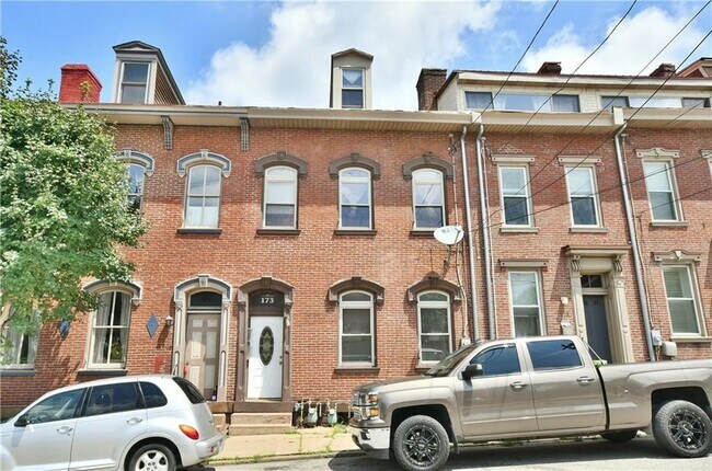 173 Calle 36 - 173 36th St