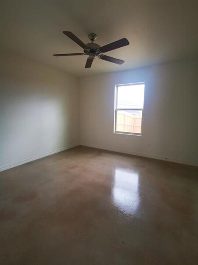 Foto del edificio - P2-2404 Alterman Drive Temple, TX 76504