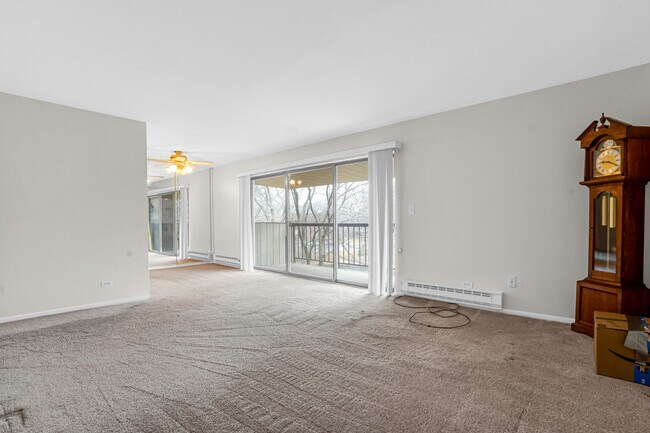 Foto del edificio - 150 Fountainview Ln