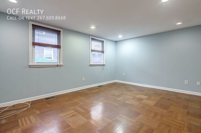 Building Photo - Washington Square West Two Bedroom Home