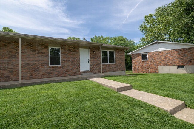 Foto del edificio - 1321 S Roseta Ave