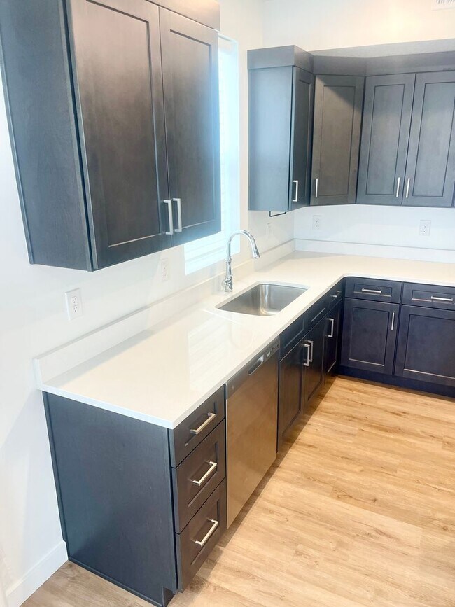 Foto del edificio - 754 W Blue Magic Ln