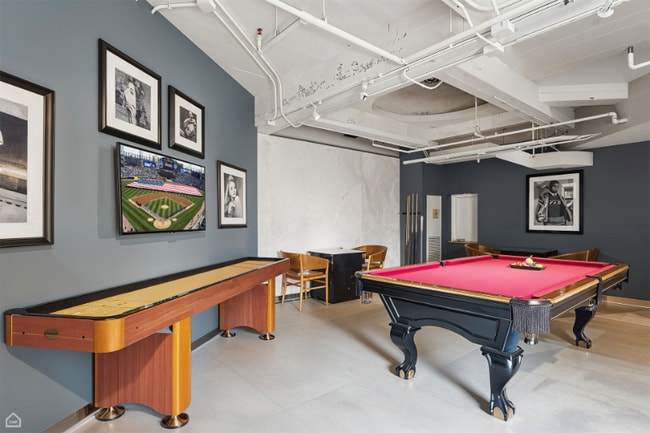 Foto del edificio - 185 W Randolph St