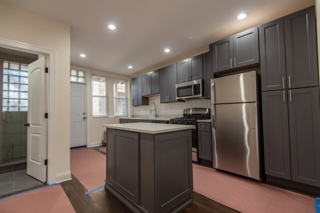 Foto del edificio - 2132 N Campbell Ave
