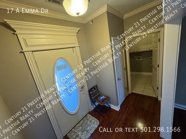 Foto del edificio - 17 Emma Dr