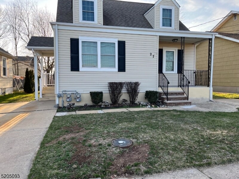 27 N 6th Ave, Manville, NJ 08835 Room for Rent in Manville, NJ