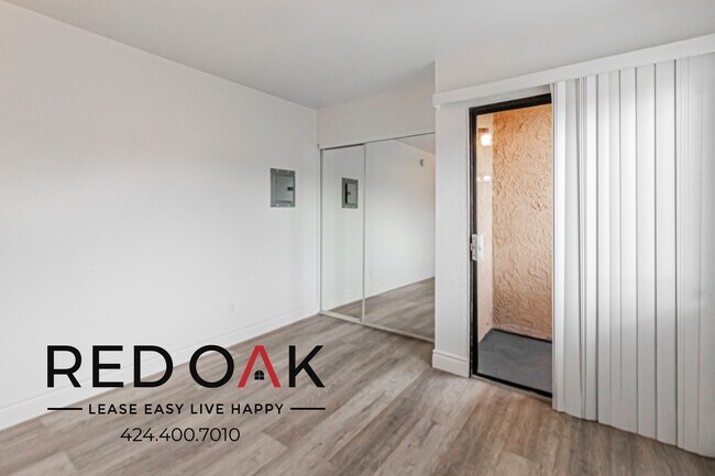 Foto del edificio - 15500 Foothill Blvd