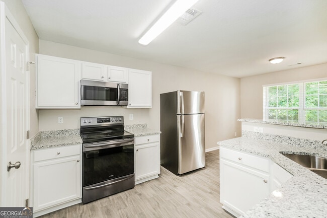 Foto del edificio - 4809 Enclave Dr