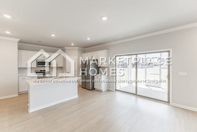 Building Photo - 212 Stockyard Cir