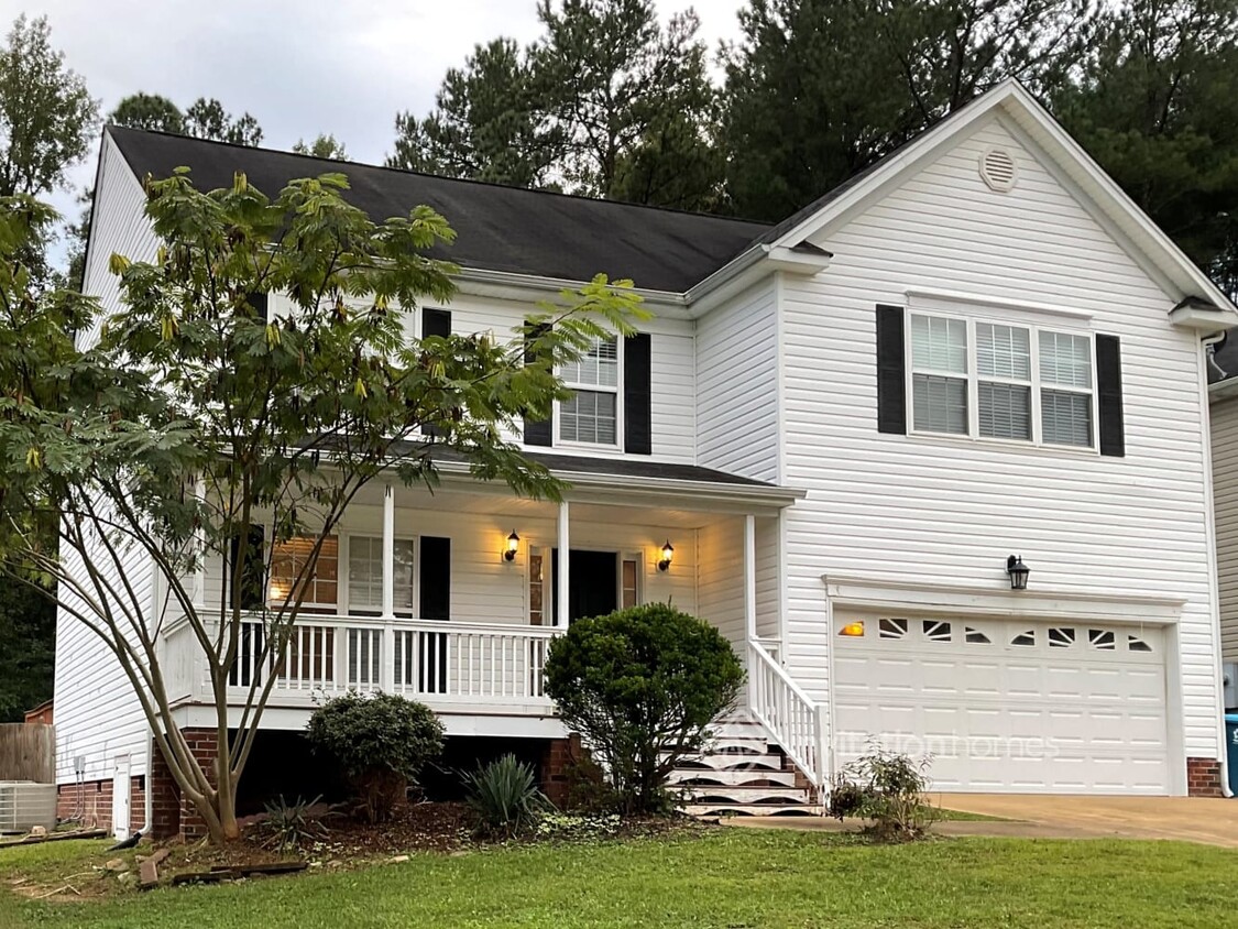 Foto principal - 6604 Austin Creek Dr