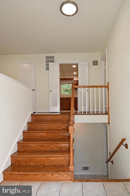 Building Photo - 7513 Sebago Rd