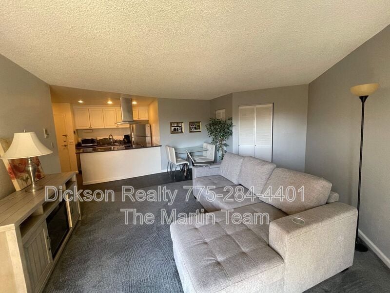 Primary Photo - 2450 Lymbery St
