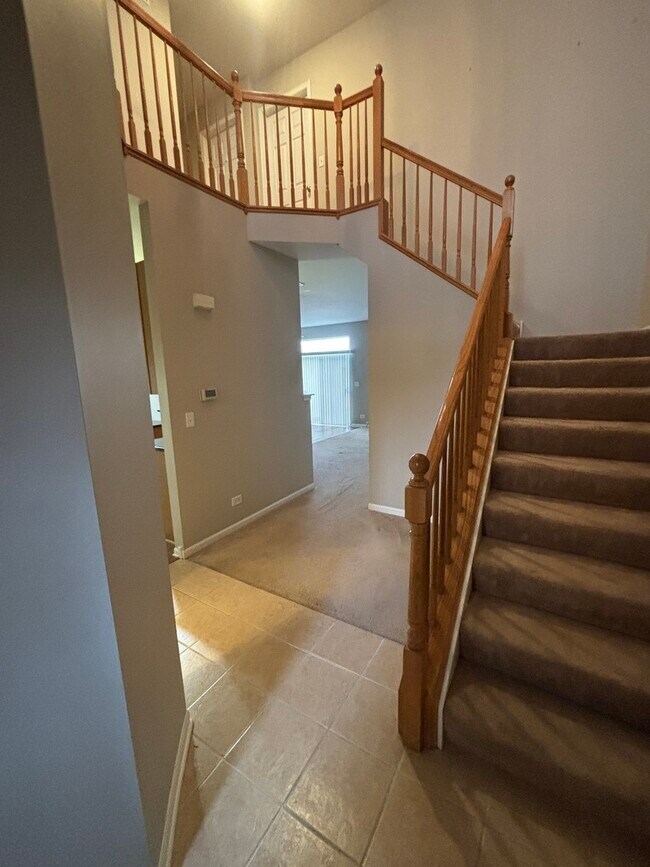 Foto del edificio - 2337 Summerlin Dr