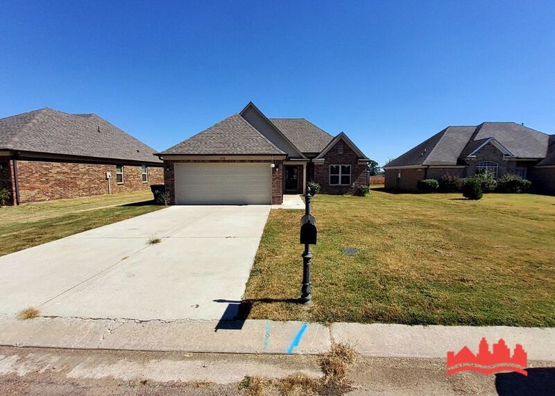 1156 E Lake Blvd, Robinsonville, MS 38664 House Rental in