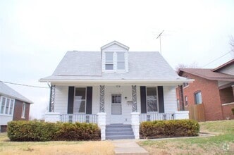 Building Photo - 837 Lebanon Ave