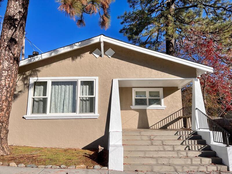 Primary Photo - 30 E Oak St