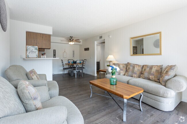 1 habitación, 1 baño, 662 pies cuadrados, sala de estar - Arcadia Park
