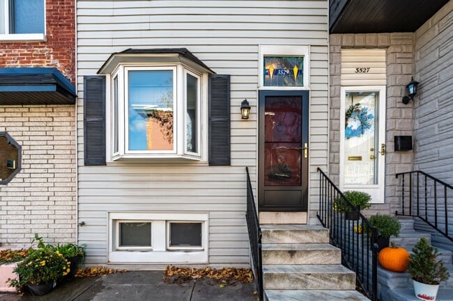 Outside 2 - 3529 Gough St