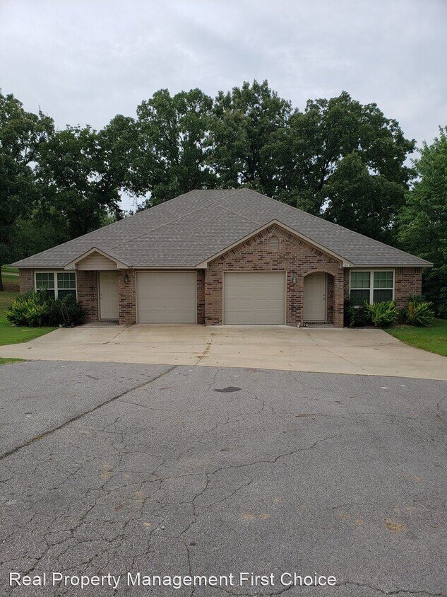 1540 N 24th St, Van Buren, AR 72956 House Rental in Van Buren, AR