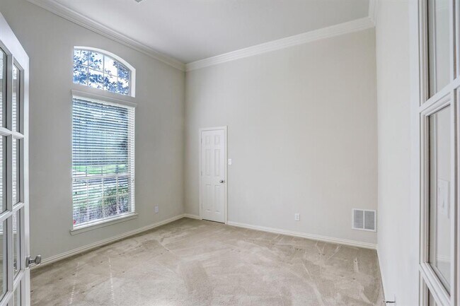 Building Photo - 2886 Tuscania Ln