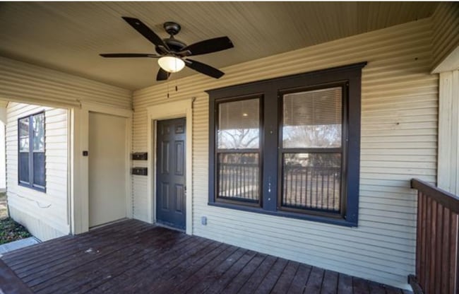 Foto del edificio - 719 S Montreal Ave