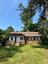 Building Photo - 438 Pine Ridge Rd