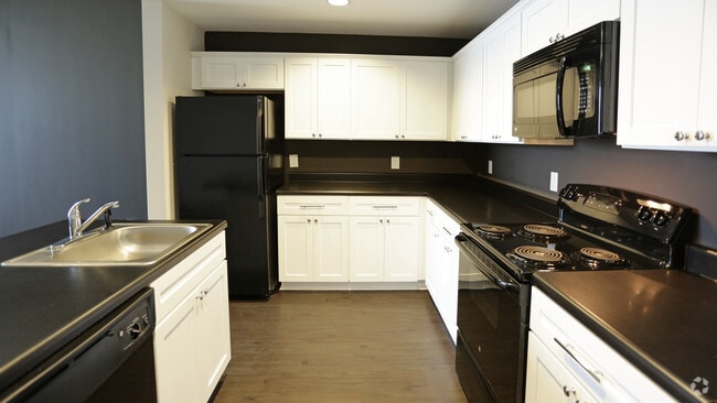 Interior Photo - The 40 Four Building