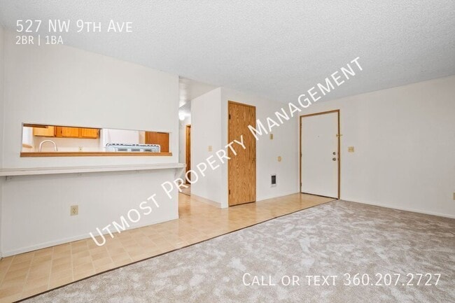 Building Photo - 527 NW 9th Ave