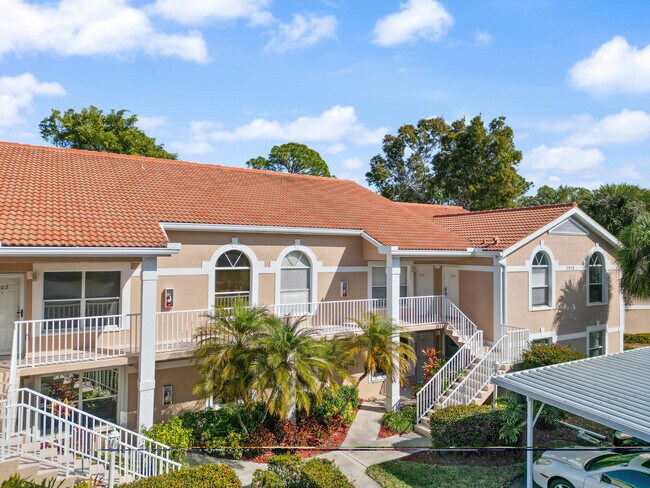 Foto del edificio - 3930 Leeward Passage Ct