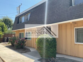 Building Photo - 1536 Lincoln Blvd