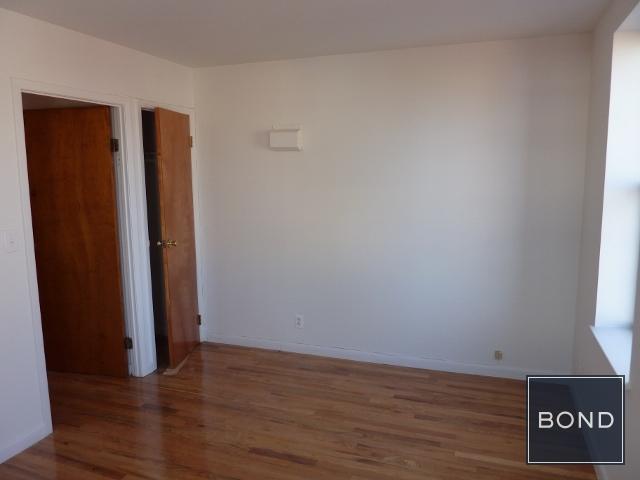 Foto del edificio - 166 N 7th St