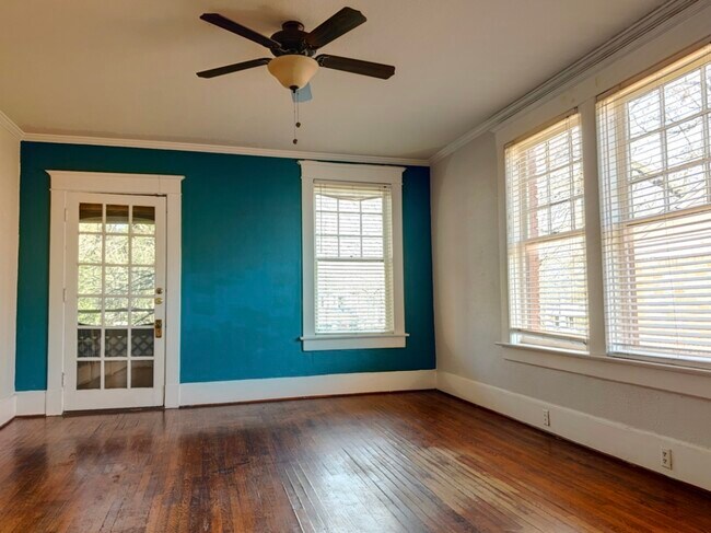 Foto del edificio - Apartments at Munger Place