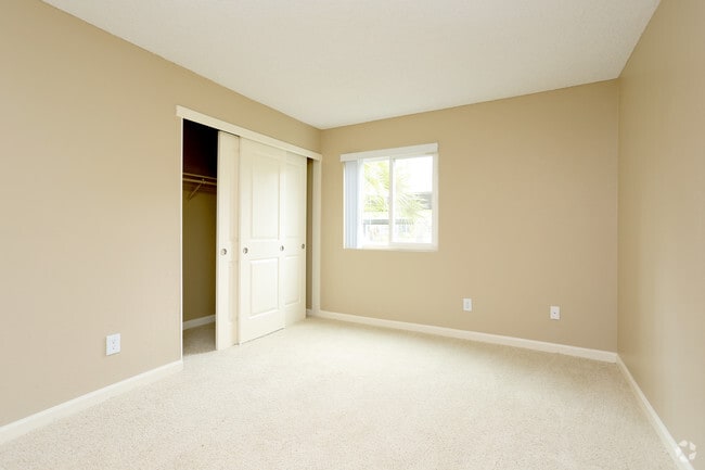 Bedroom - The Palms