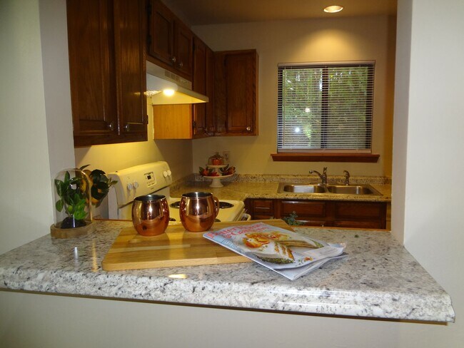Foto del edificio - 93 Lystra Hills Ln