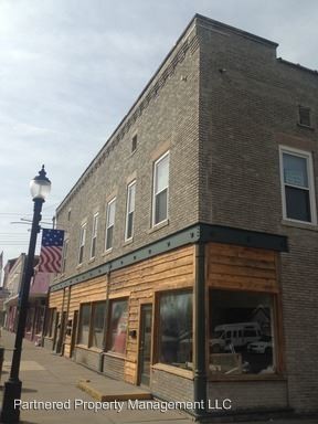 Building Photo - 170 N Main St