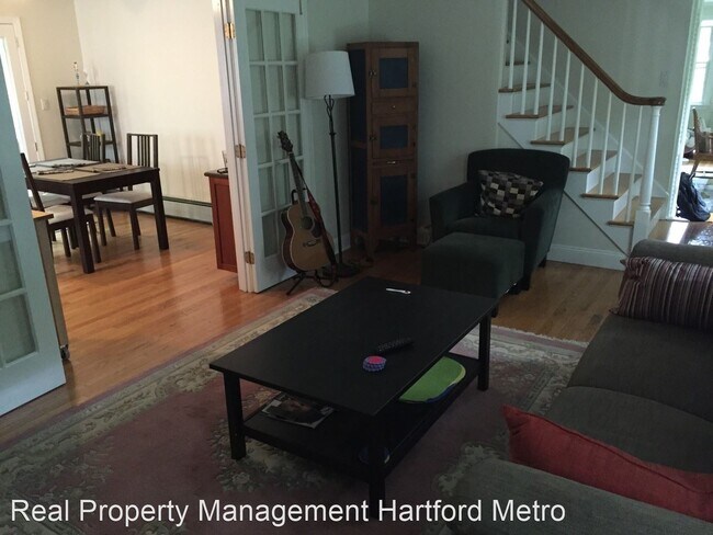 Building Photo - 3 br, 2 bath House - 164 Weir St