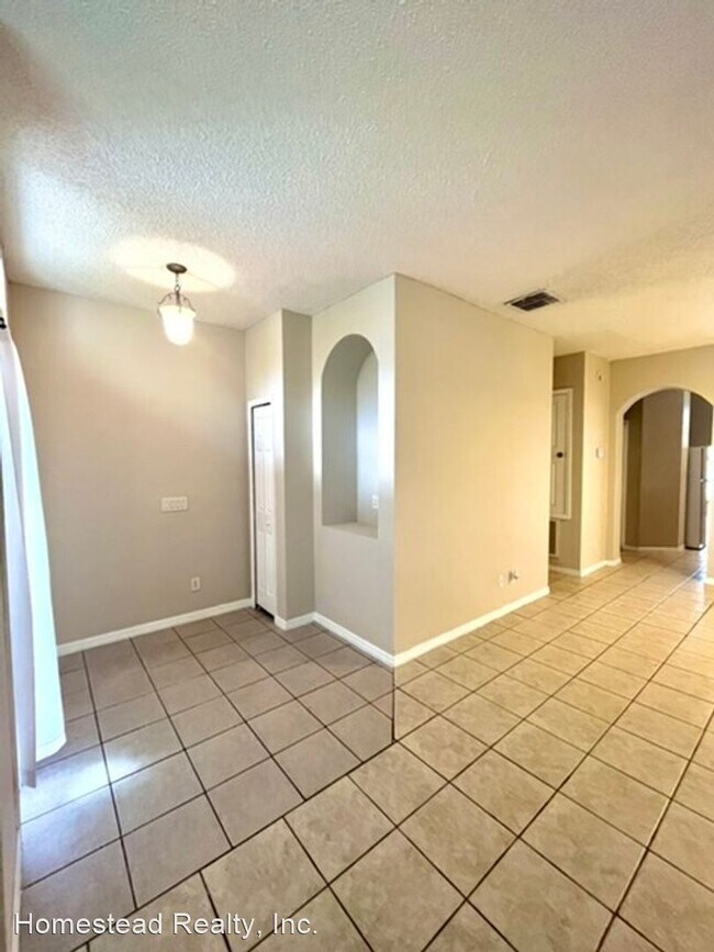 4 br, 2 bath House - 5240 Adair Oak Dr. photo'