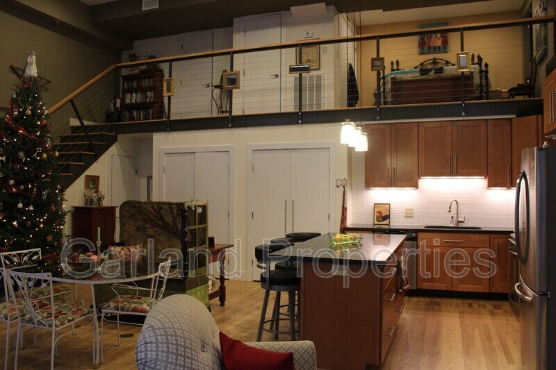 111 Kirk Ave SW Unit 1C, Roanoke, VA 24011 Condo for Rent in Roanoke