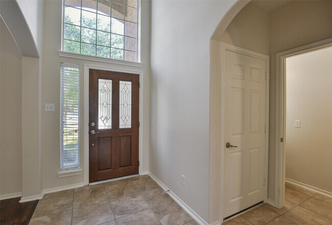 Foto del edificio - 3618 Orchard Valley Ln