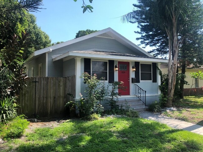 Building Photo - 4130 1st Ave S